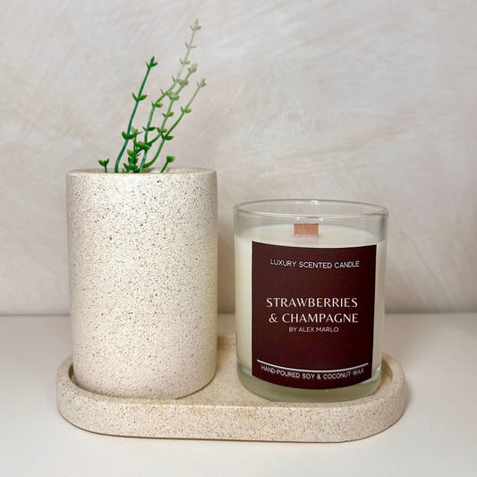 Scented Candle - Strawberries & Champagne (300ml)